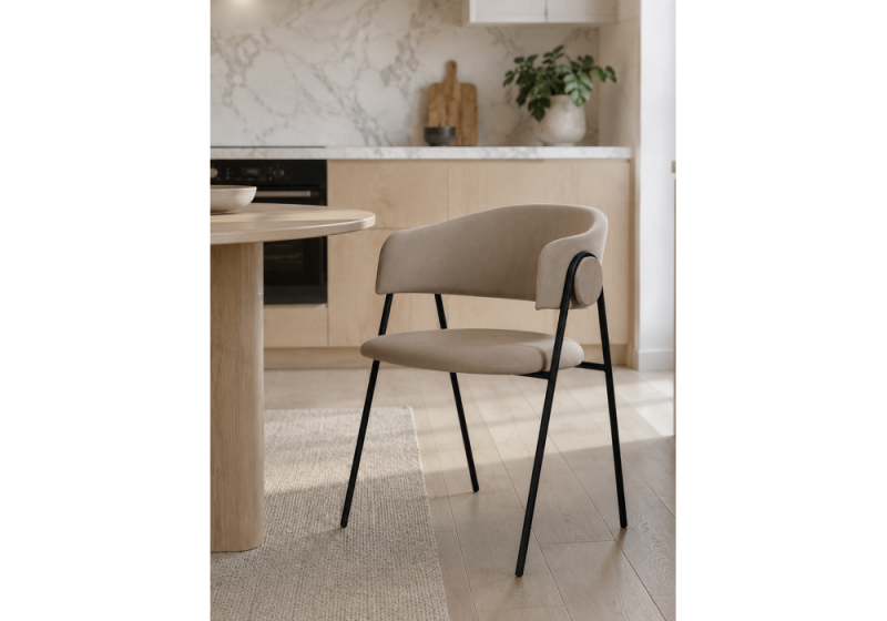 Стул на металлокаркасе Криспиан бежевый / чёрный каркас (58x52x78)